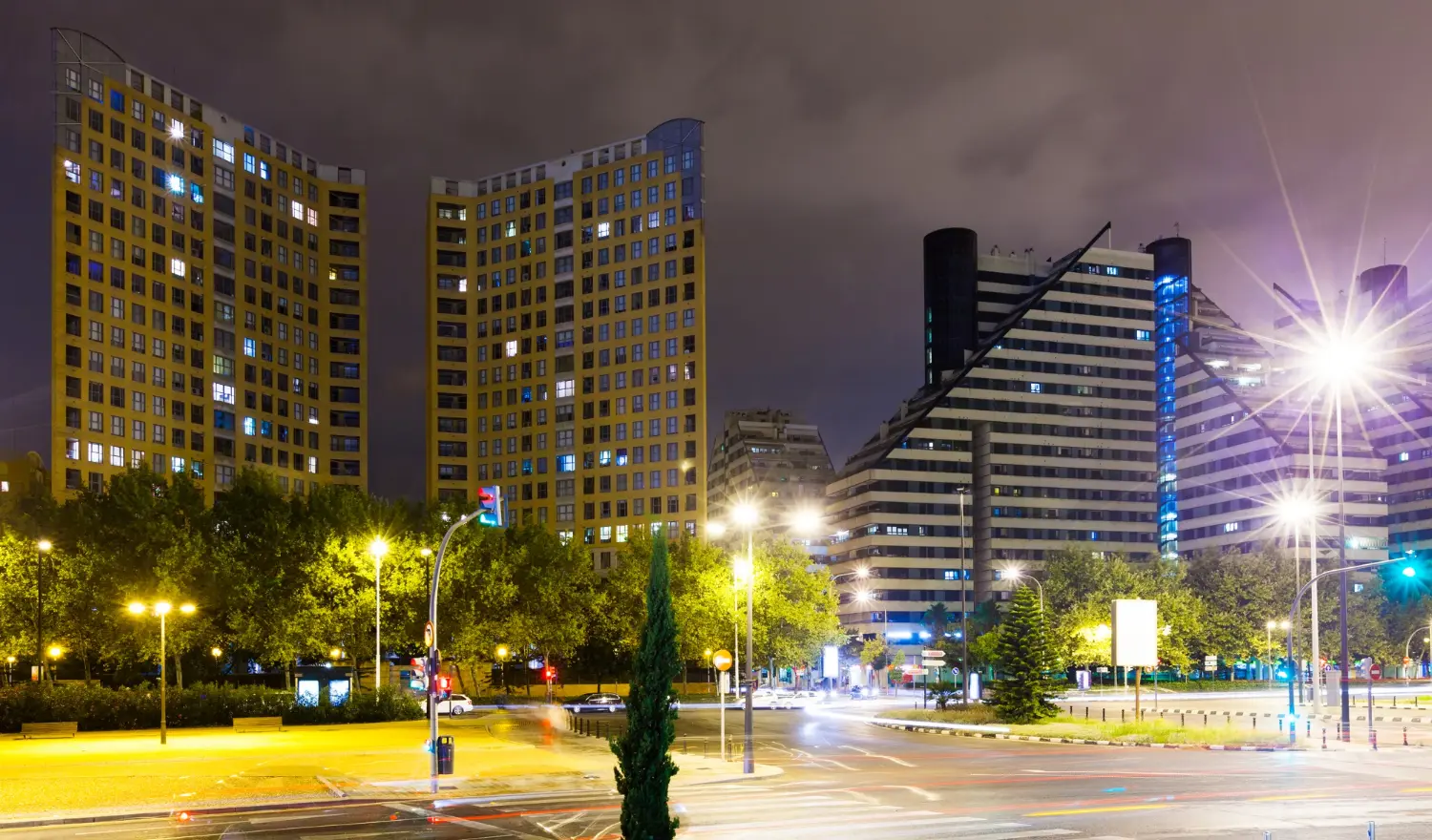 El Diplomado en Electrificación Energética de Edificios de ICTESS te forma en bomba de calor, fotovoltaica y recarga eléctrica. Online.