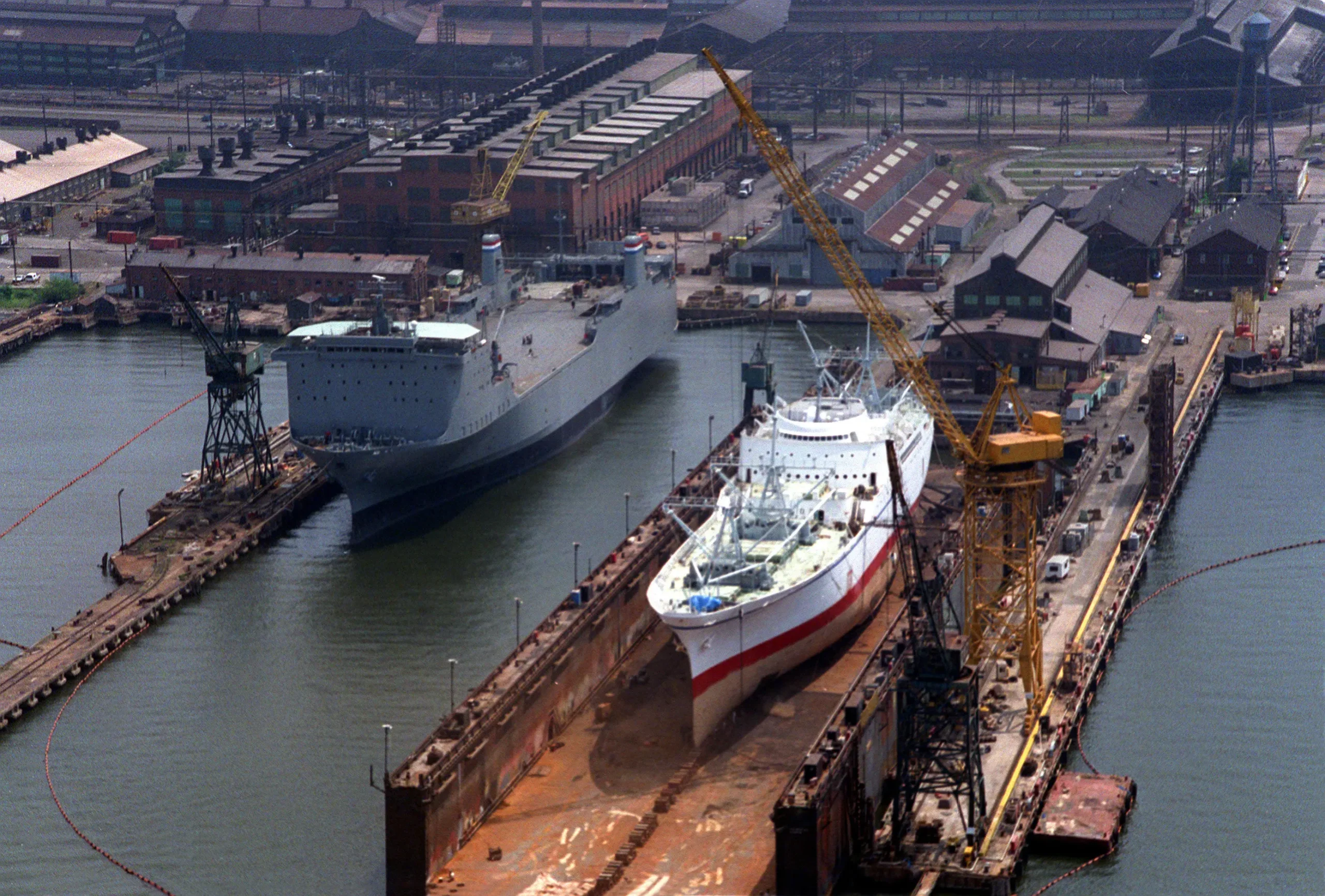 Gestión de Paradas Técnicas y Dique Seco (Dry-Dock) 3