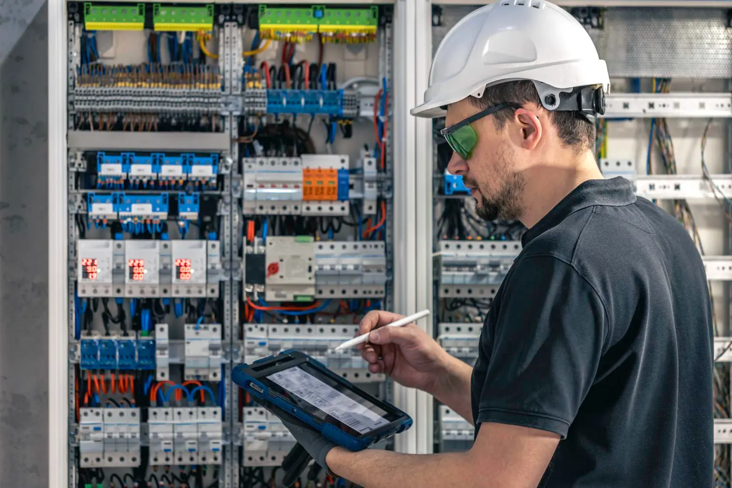 BMS, Smart Buildings & Home Automation 1