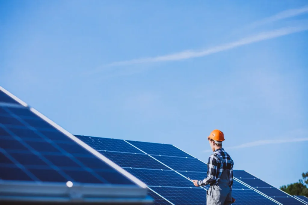 Diploma in Self-Consumption Photovoltaic Systems 1